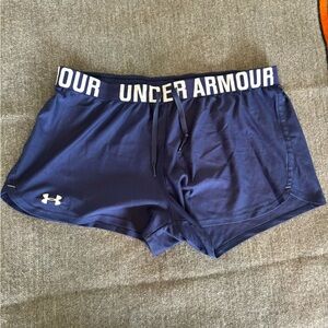 Women's UA Play Up Shorts Large